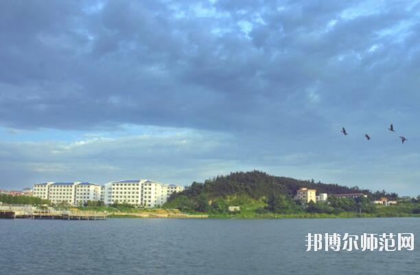 湖南理工師范學(xué)院招生辦聯(lián)系電話(huà)