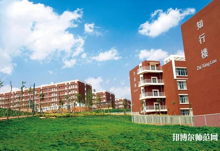 云南大學滇池師范學院楊林校區網站網址