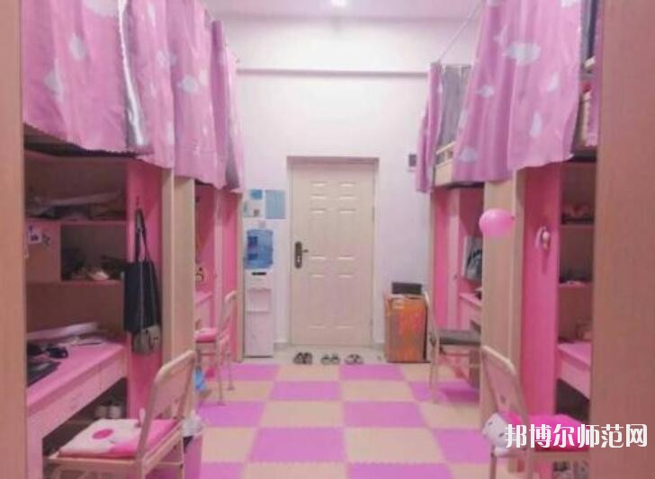 四川大學師范學院江安校區宿舍條件