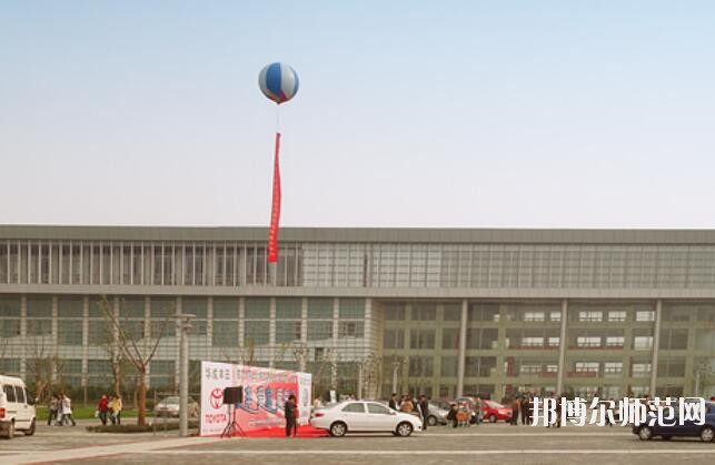 蘇州職業師范大學招生辦聯系電話