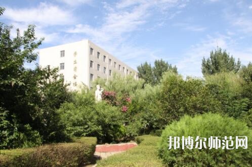 漯河職業(yè)技術師范學院招生辦聯系電話