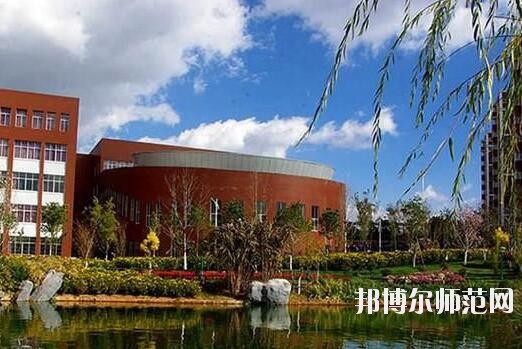 云南現代職業技術師范學院網站網址