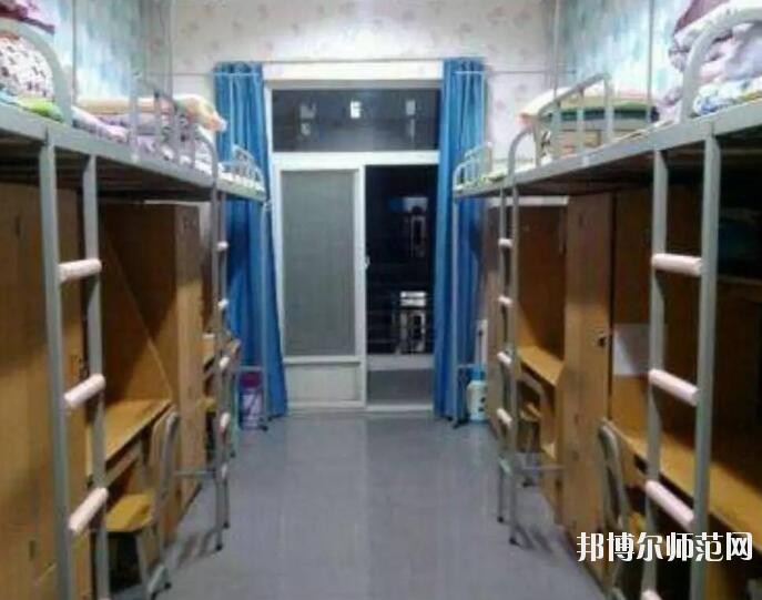 鄭州大學師范學院主校區宿舍條件