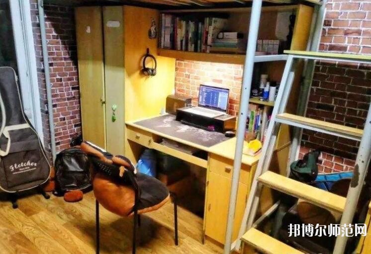內蒙古大學師范學院北校區宿舍條件