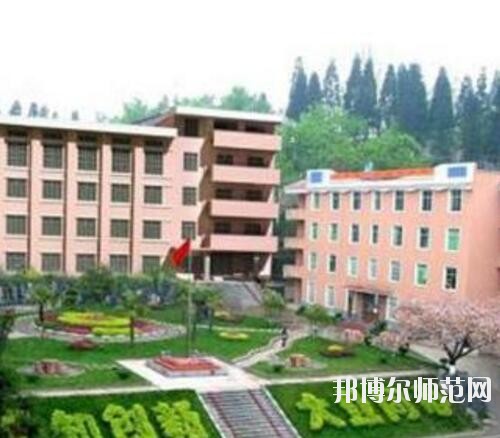 畢節(jié)地區(qū)幼師信息工程學(xué)校2023年報(bào)名條件、招生要求、招生對(duì)象