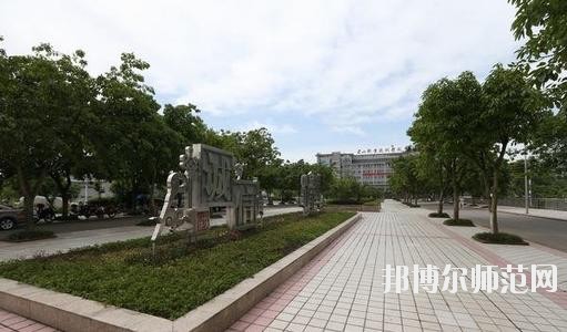 四川東坡中等職業技術幼兒師范學校學校怎么樣
