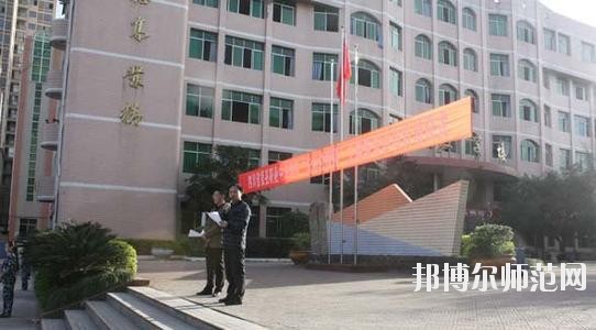 四川渠縣職業(yè)幼兒師范中專學校2020年報名條件、招生要求、招生對象