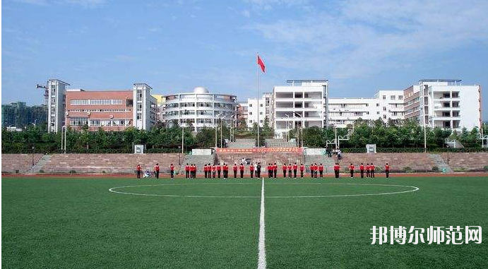 重慶女生初中畢業上幼師學校