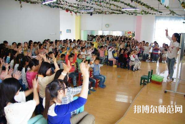 江西讀幼師學校讀什么專業好