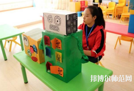 廣西2020年男生在幼師學校學什么好