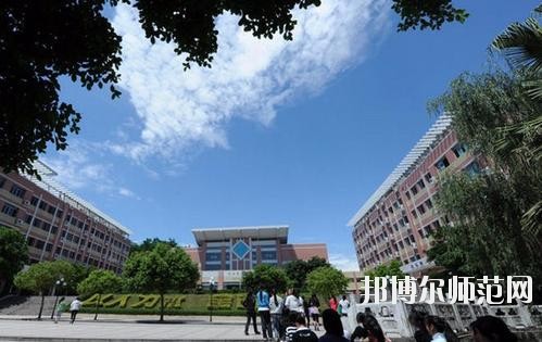 成都初中生可以上幼師學校嗎