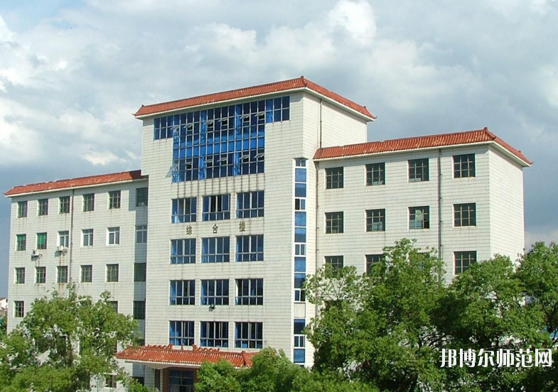 武漢黃陂職業技術學校3