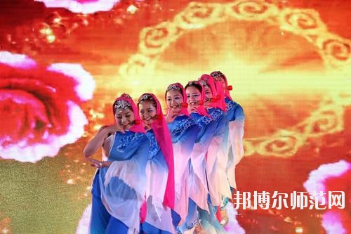 成都2020年男生初中畢業上幼師學校