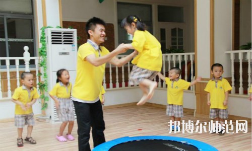 寶雞2020年幼師學校都有什么專業適合男生