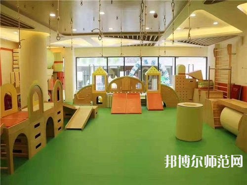 寶雞2020年女生上幼師學校學什么好