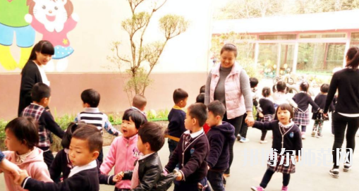 南寧2020年幼師學校和職高哪個好