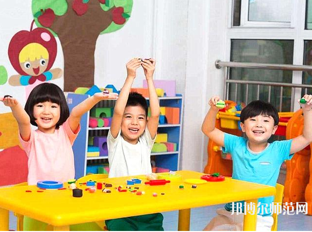 惠州2021年男生讀幼師學校學什么專業好