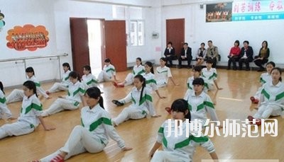 云南2021年幼師學校好還是職高好