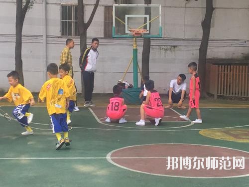 眉山2021年適合男生的幼師學校