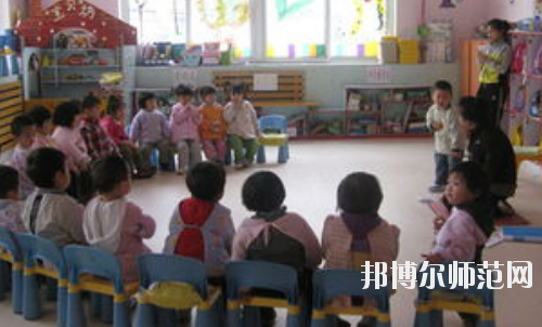 銅仁2021年女生讀幼師學(xué)校學(xué)什么專(zhuān)業(yè)好