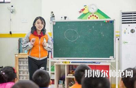 金華2022年在幼師學校學什么專業好