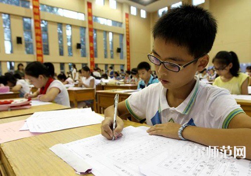 四川2022年小學教育學校都有什么專業適合女生