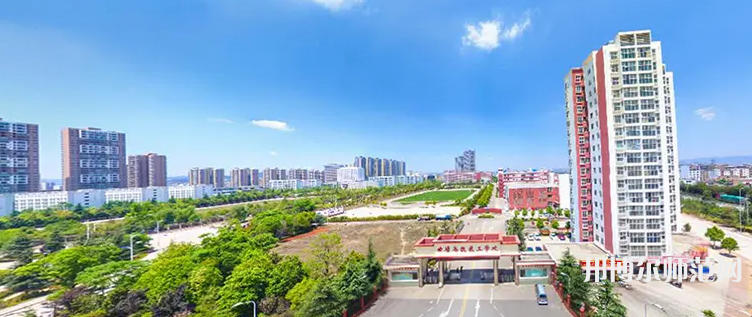 曲靖幼兒師范技工學(xué)校2023年學(xué)費(fèi)、收費(fèi)多少