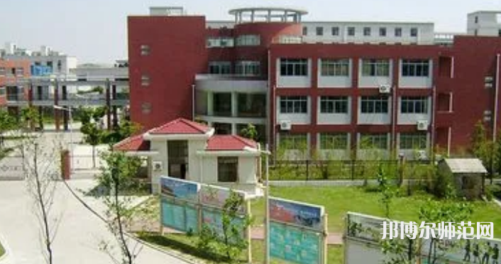 上海大學(xué)師范學(xué)院嘉定校區(qū)2023年怎么樣、好不好