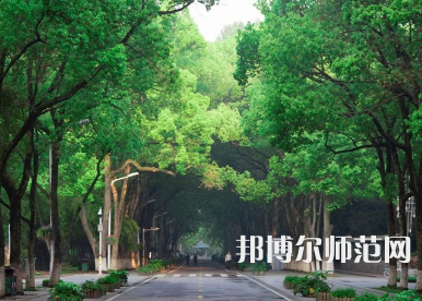 2023年華中師范大學報名條件、招生對象