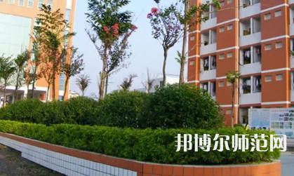 2023年瀘州電子機(jī)械幼師學(xué)校報(bào)名條件、招生對象