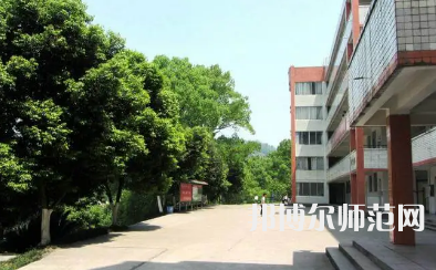 2023年沐川縣幼師職業中學校報名條件、招生對象