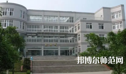 2023年重慶師范大學涉外商貿學院表演專業介紹