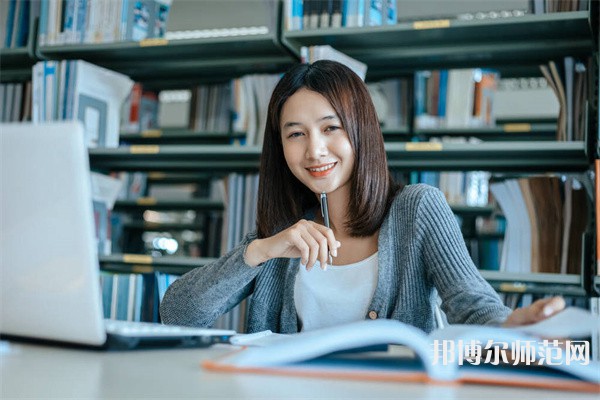 成都華夏旅游商務幼兒師范學校介紹、地址